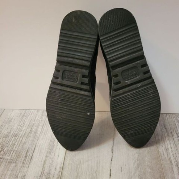 Johnston & Murphy Women's Leather Loafer Size 7 - Picture 4 of 5